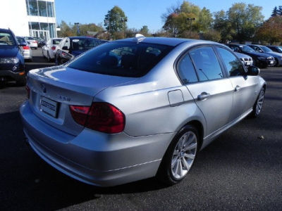 2011 BMW 328  i xDrive