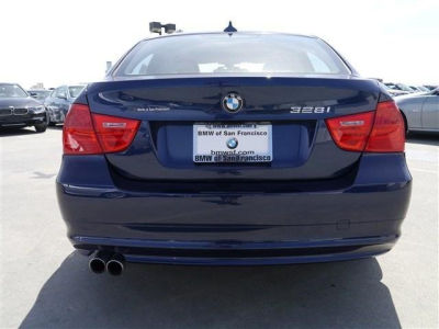2011 BMW 328  i
