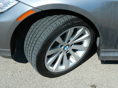 2011 BMW 328  i xDrive