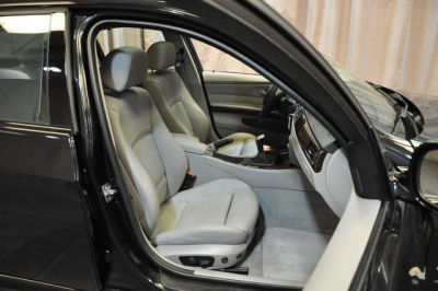 2011 BMW 328  i xDrive