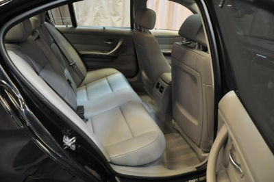 2011 BMW 328  i xDrive