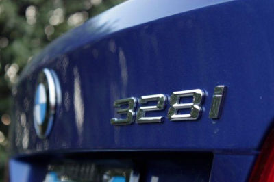 2010 BMW 328  i