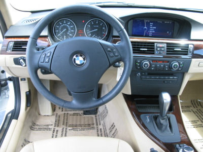 2011 BMW 328 i