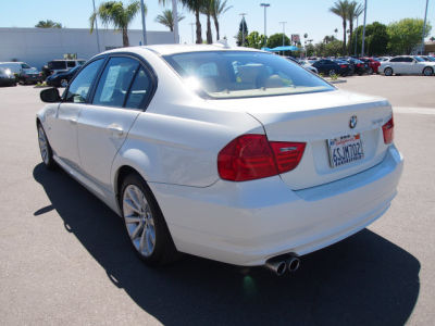 2011 BMW 328 i