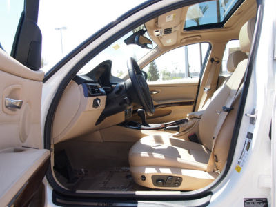2011 BMW 328 i