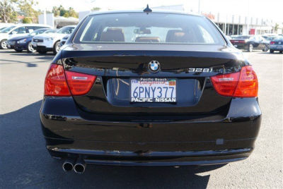 2011 BMW 328  i