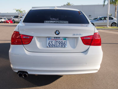 2011 BMW 328 i