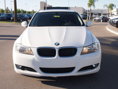 2011 BMW 328 i