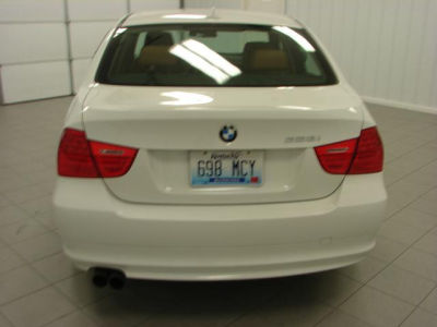 2011 BMW 328 i