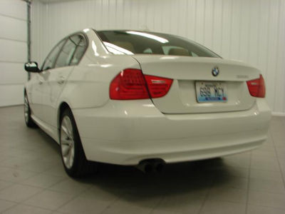 2011 BMW 328 i