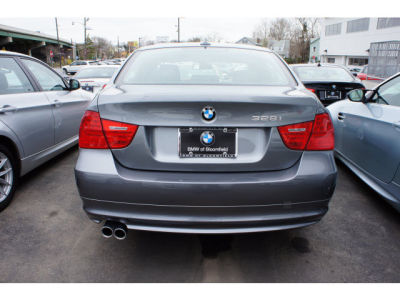 2011 BMW 328  i xDrive
