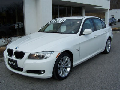 2011 BMW 328  i xDrive