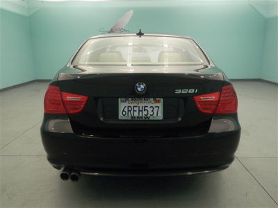 2011 BMW 328  i