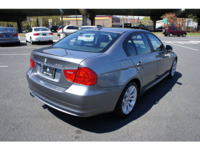 2011 BMW 328  i xDrive