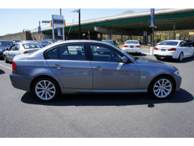 2011 BMW 328  i xDrive