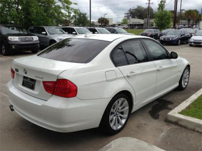2011 BMW 328  i