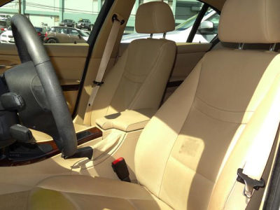 2010 BMW 328  i