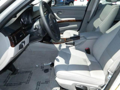 2010 BMW 328 i