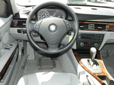 2010 BMW 328 i