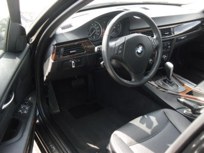 2011 BMW 328 i
