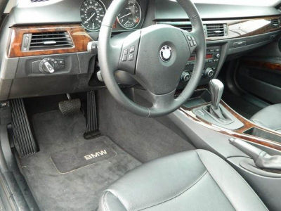 2011 BMW 328 i