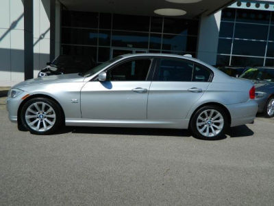 2011 BMW 328  i xDrive