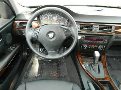 2011 BMW 328  i