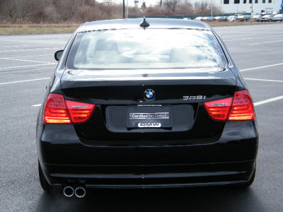 2011 BMW 328  i