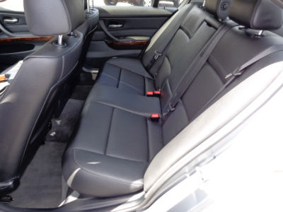 2011 BMW 328  i xDrive