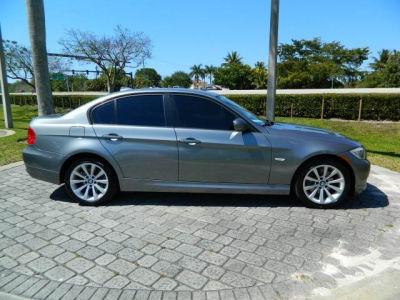 2011 BMW 328  i