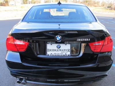 2010 BMW 328  i xDrive