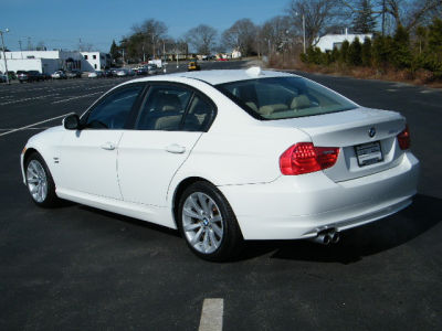 2011 BMW 328  i xDrive