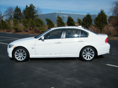 2011 BMW 328  i xDrive