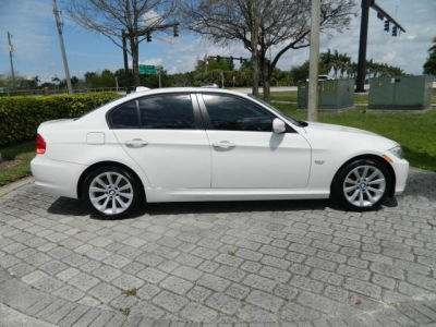 2011 BMW 328 i