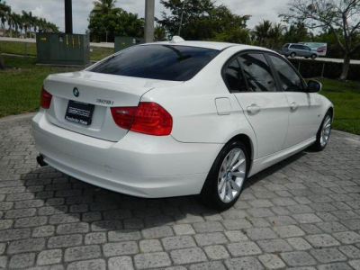 2011 BMW 328 i