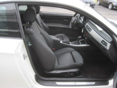 2010 BMW 328 i