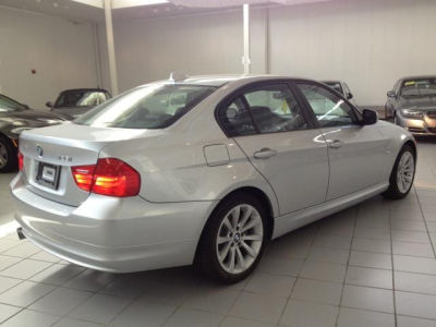 2011 BMW 328 i