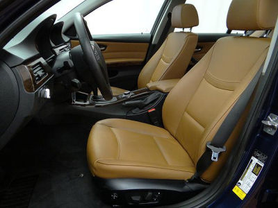 2011 BMW 328  i xDrive