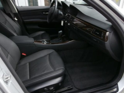 2011 BMW 328  i