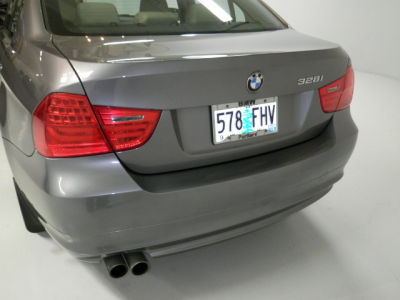 2011 BMW 328  i xDrive