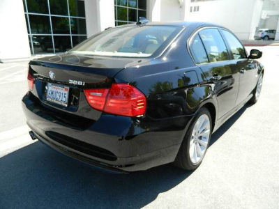 2011 BMW 328  i