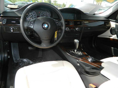 2011 BMW 328  i