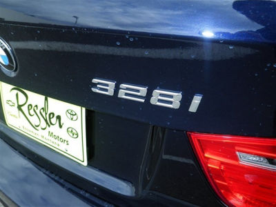 2010 BMW 328  i xDrive