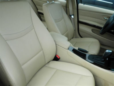 2010 BMW 328  i xDrive