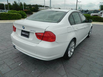 2011 BMW 328  i