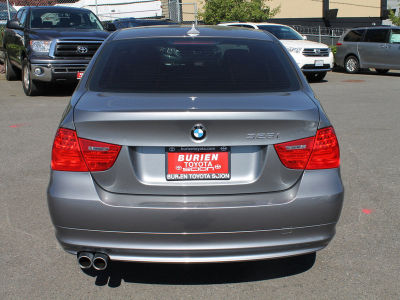 2010 BMW 328  i