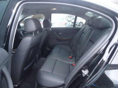 2011 BMW 328  i