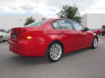 2011 BMW 328  i