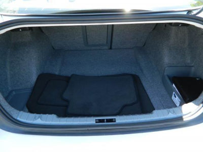 2011 BMW 328 i