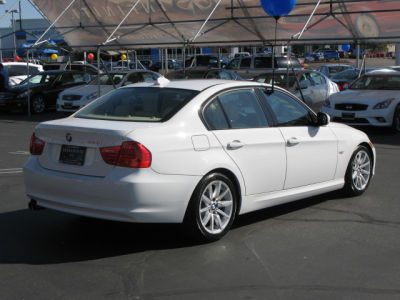 2010 BMW 328  i